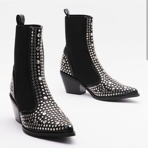 Studded Chelsea Western Boots